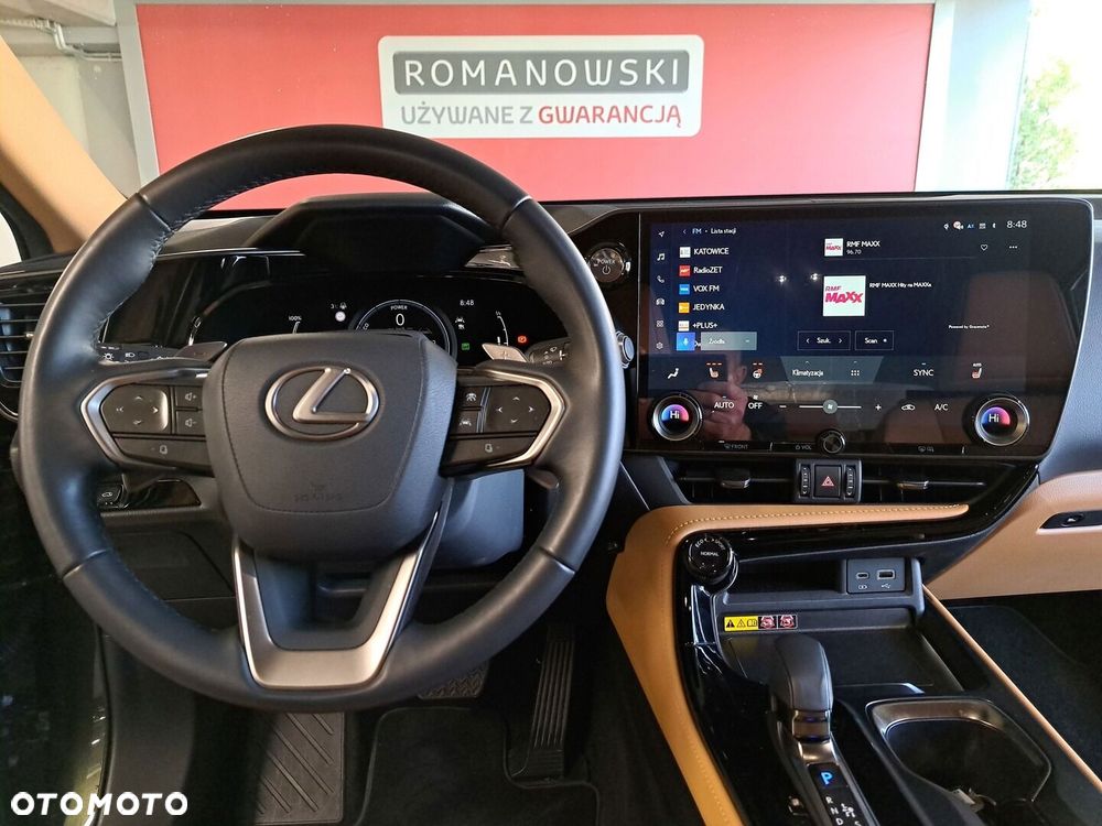 Lexus NX 2025