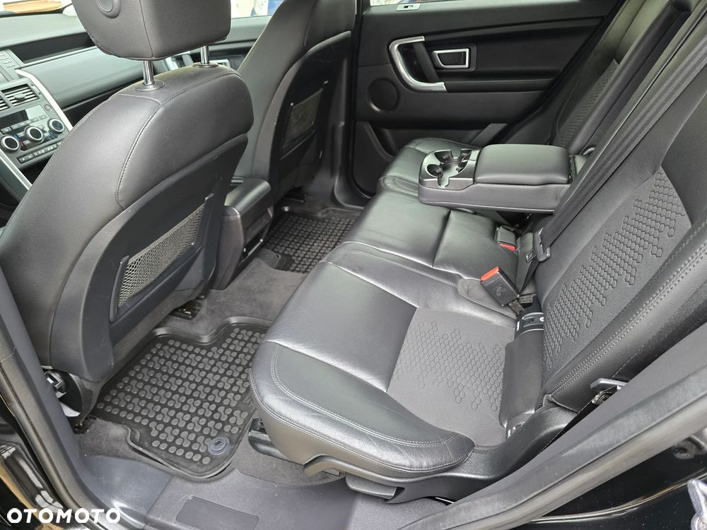 Land Rover Discovery Sport - 21