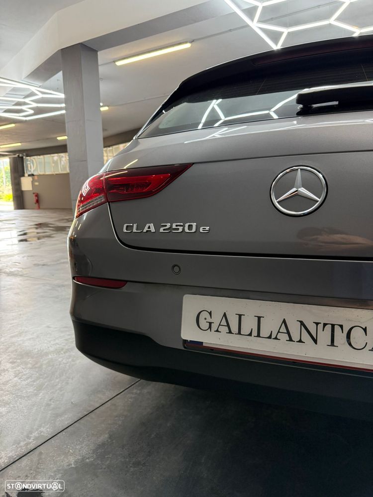 Mercedes-Benz CLA 250 e 8G-DCT Progressive - 9