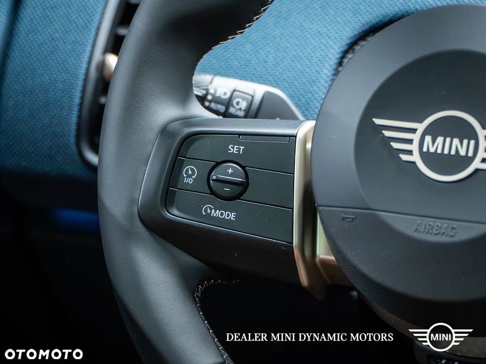MINI Countryman C Favoured Trim - 31