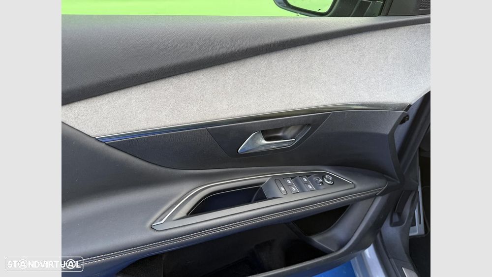 Peugeot 3008 1.6 Hybrid GT e-EAT8 - 9
