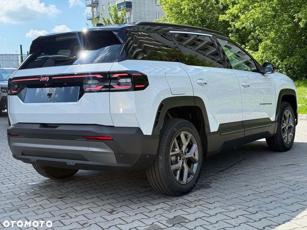 Jeep Compass 1.2 T3 mHEV First Edition FWD DCT - 5