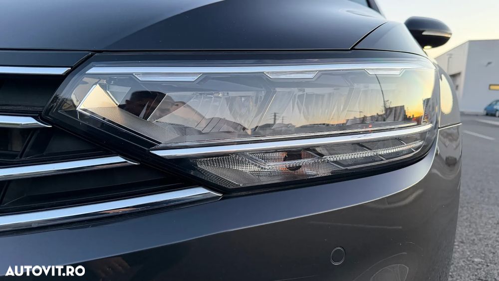 Volkswagen Passat 2.0 TDI DSG Highline - 8