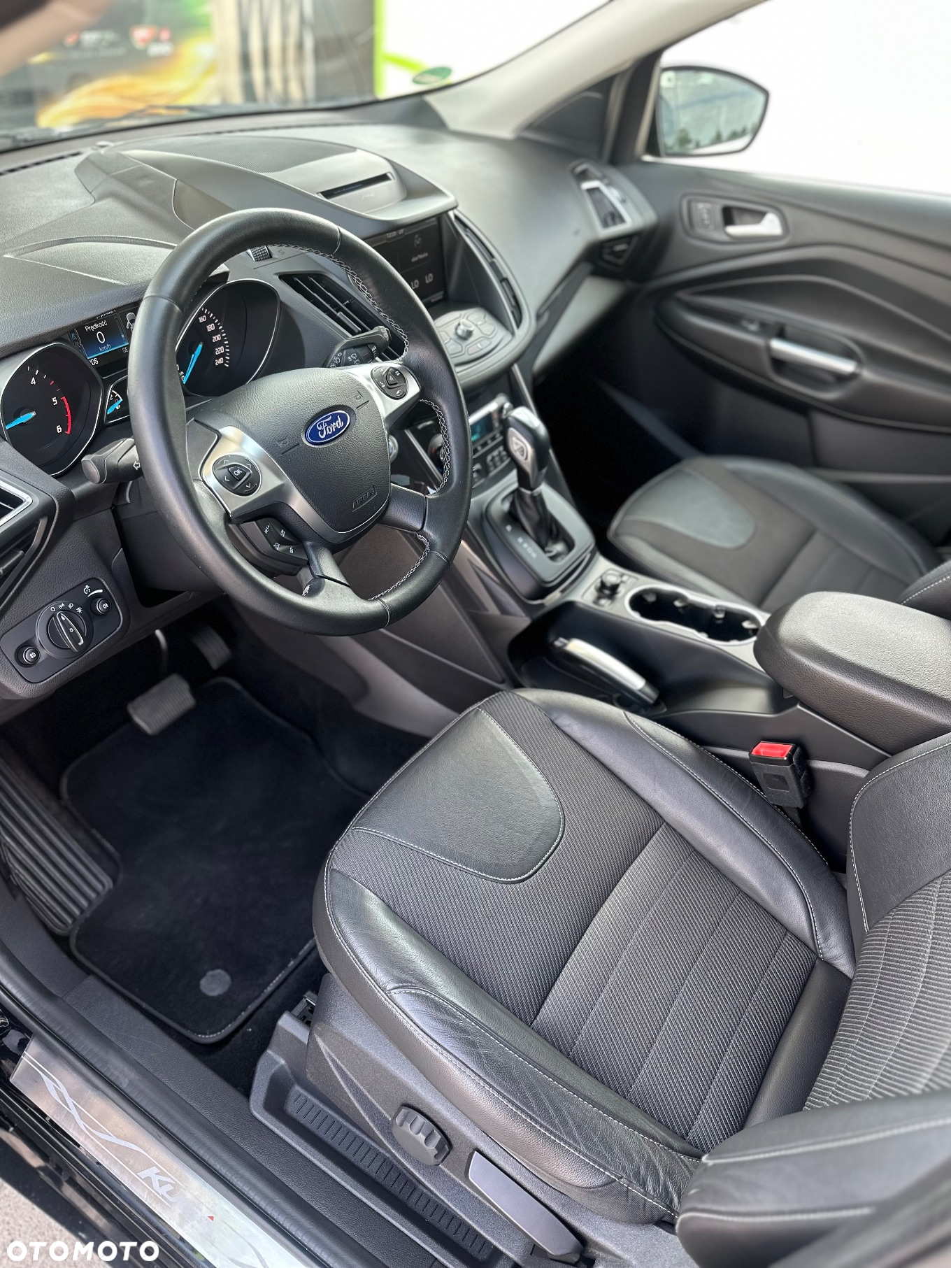 Ford Kuga 2.0 TDCi 4x4 Individual - 6