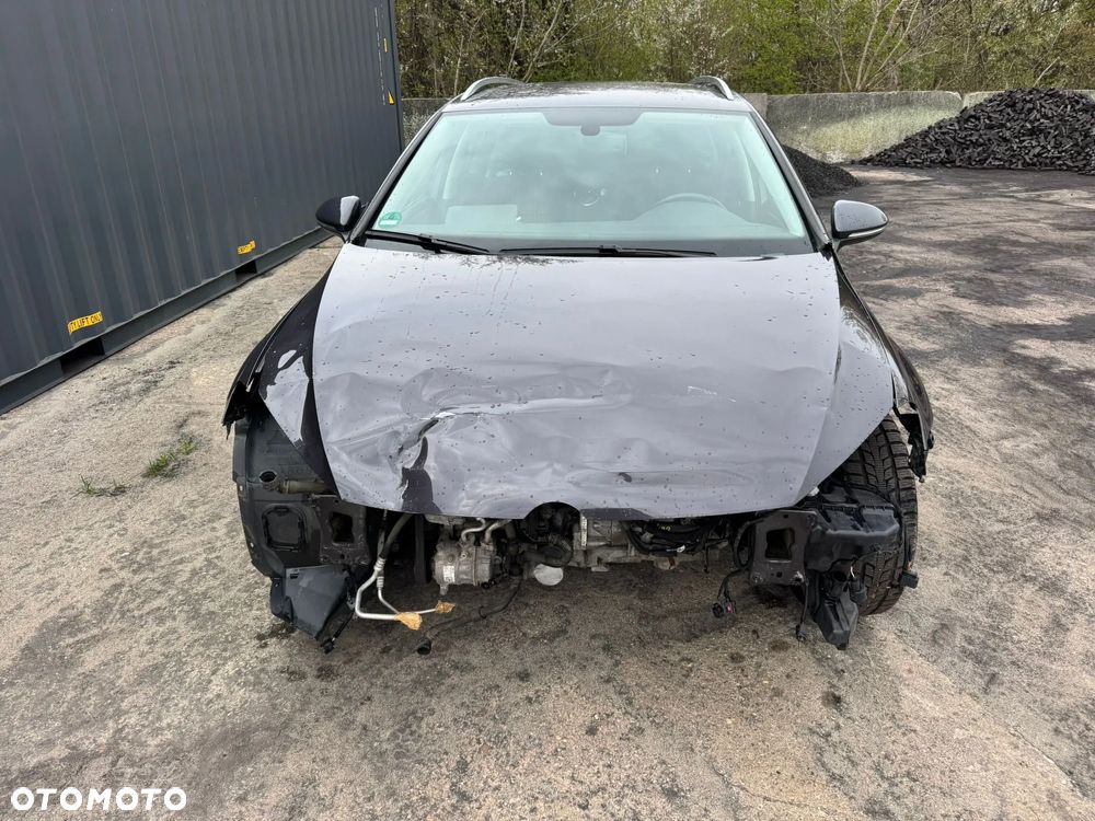 Volkswagen Golf 1.2 TSI BlueMotion Technology Lounge - 2