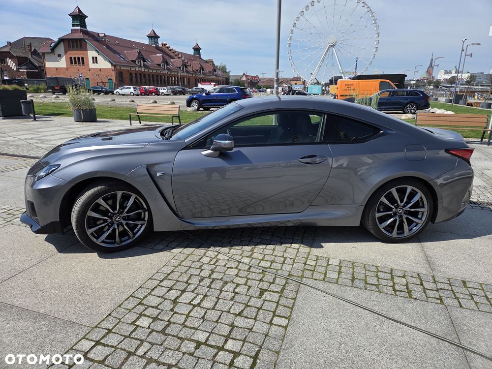 Lexus RC - 6