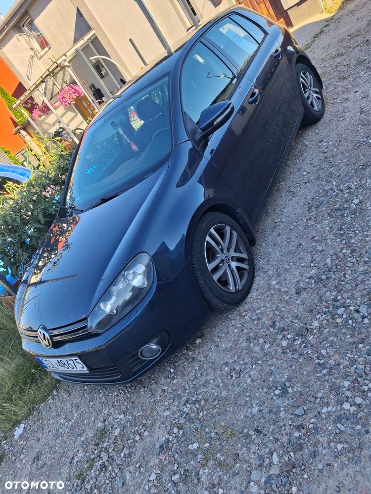 Volkswagen Golf - 2