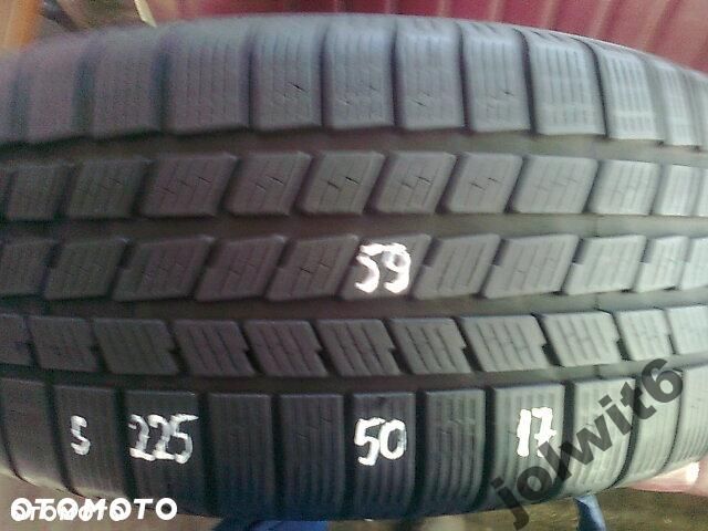 Pirelli 225/50/17 n 59