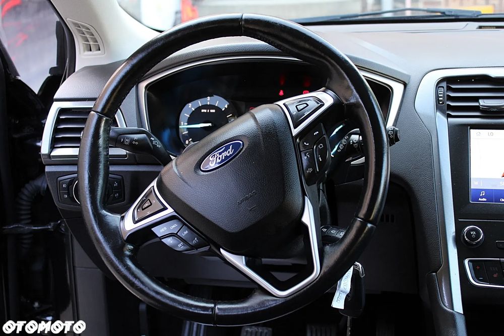 Ford Mondeo - 20