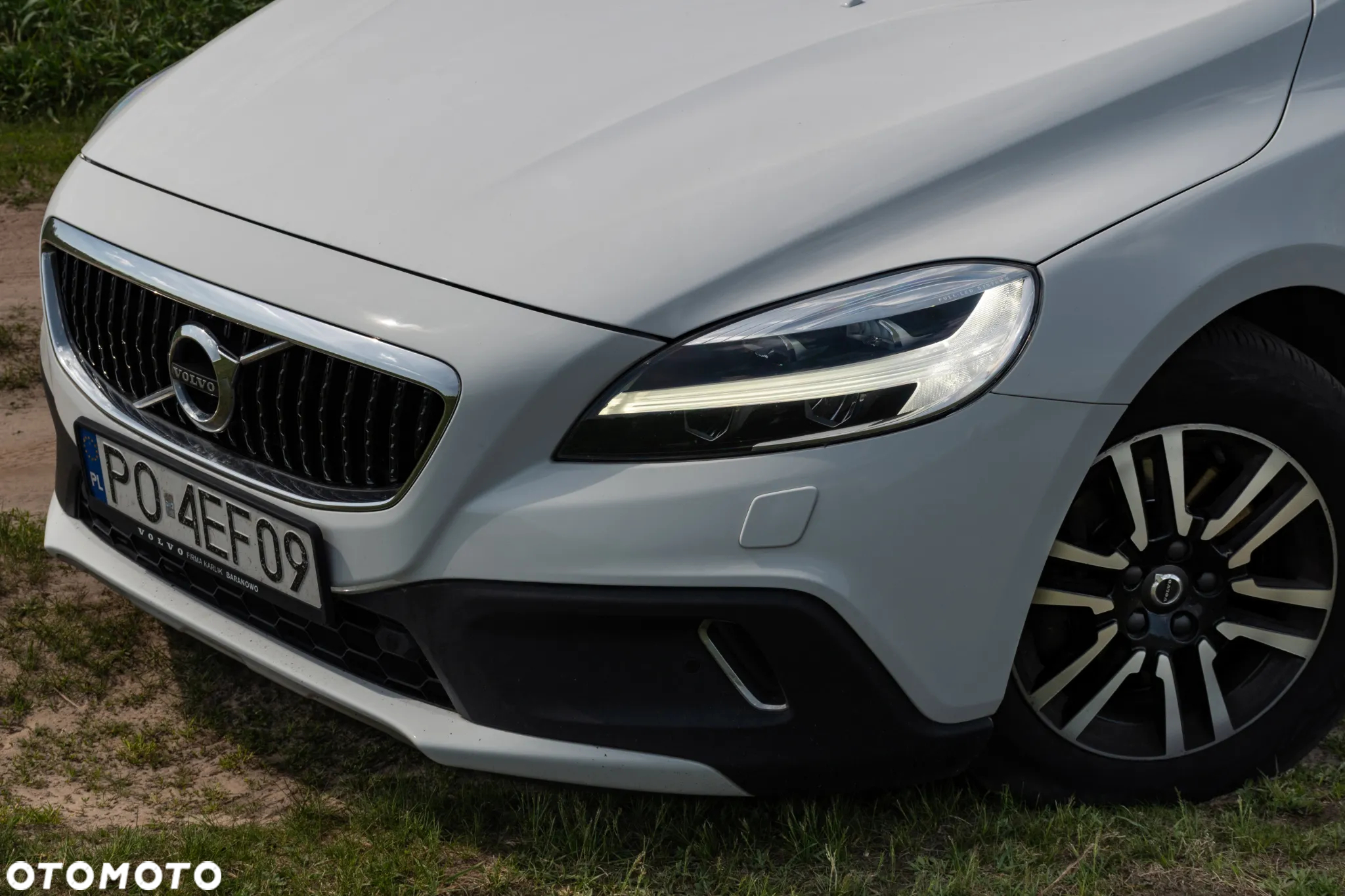 Volvo V40 T3 Drive-E Momentum - 10