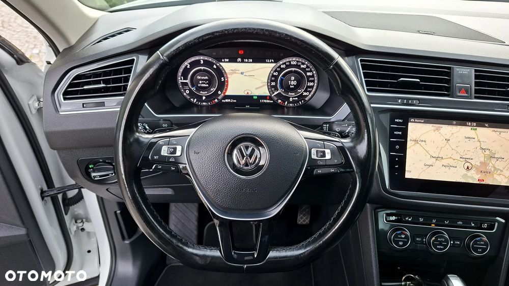 Volkswagen Tiguan 2.0 TDI SCR 4MOTION DSG Highline - 33