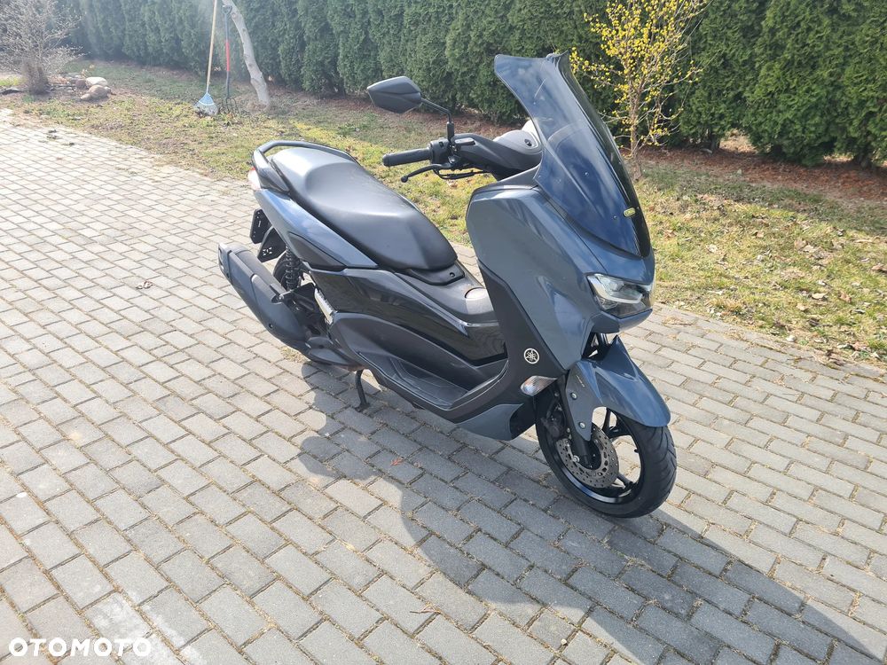 Yamaha NMAX - 1
