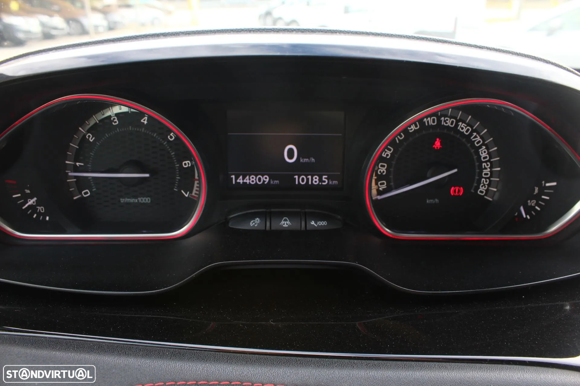 Peugeot 208 1.6 THP GTi - 14