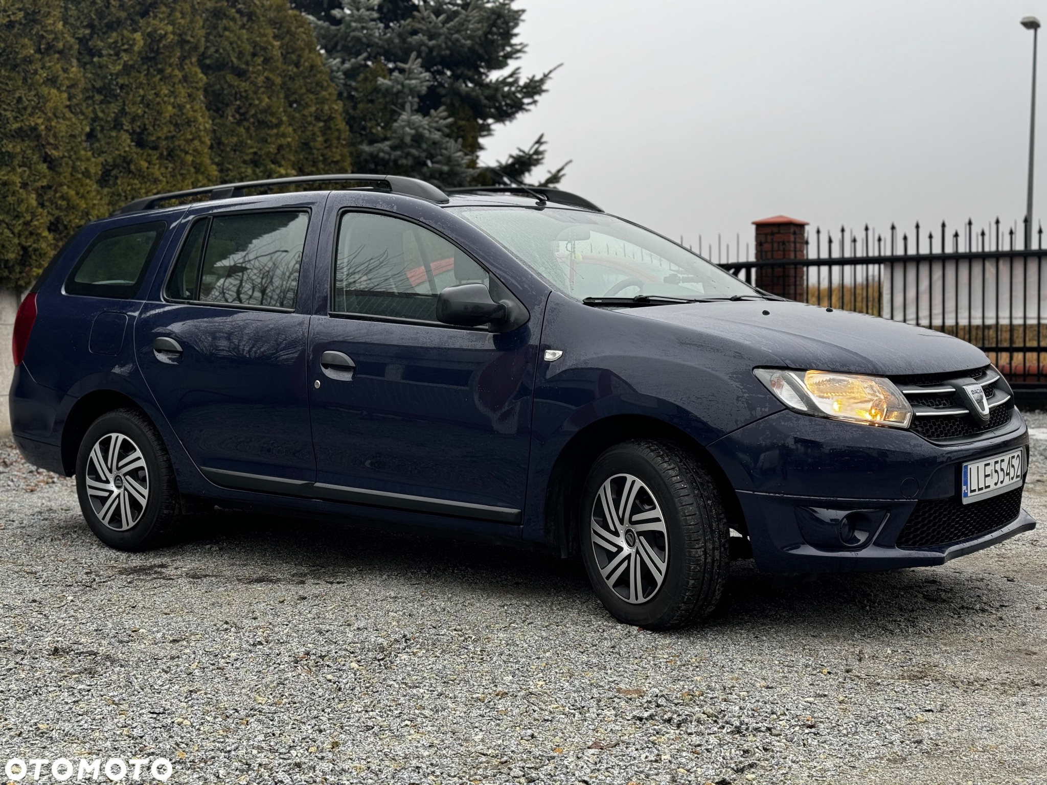 Dacia Logan MCV 1.2 16V 75 Ambiance - 2