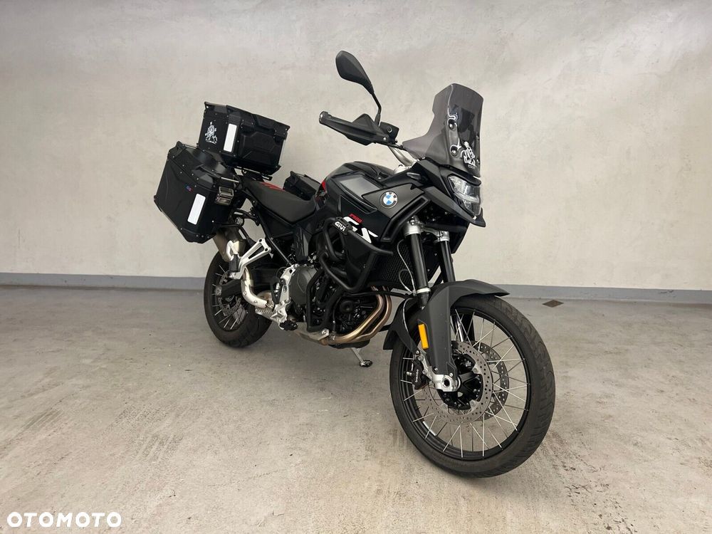 BMW F