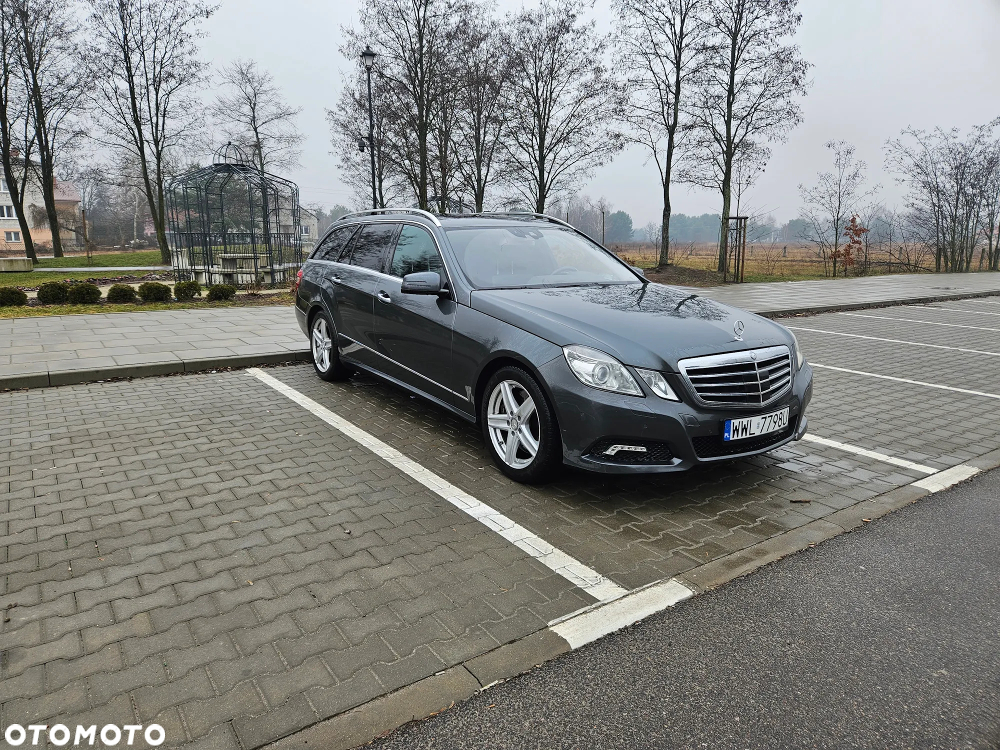 Mercedes-Benz Klasa E 500 T 7G-TRONIC Avantgarde - 2