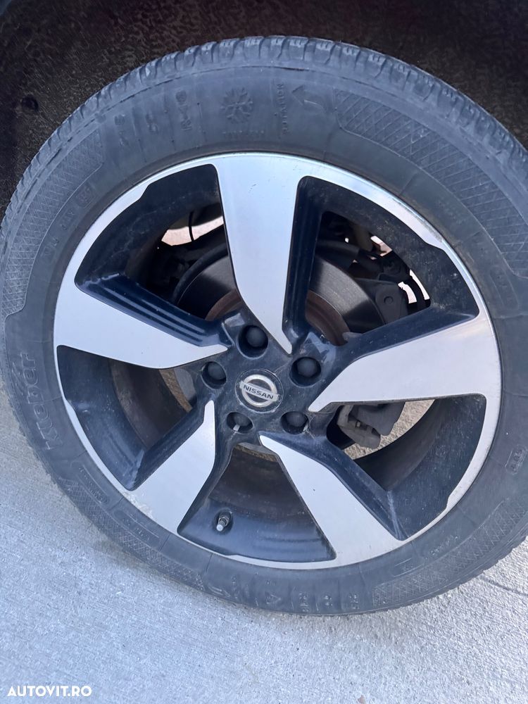 Nissan Qashqai 1.2 DIG-T Xtronic 360 - 5