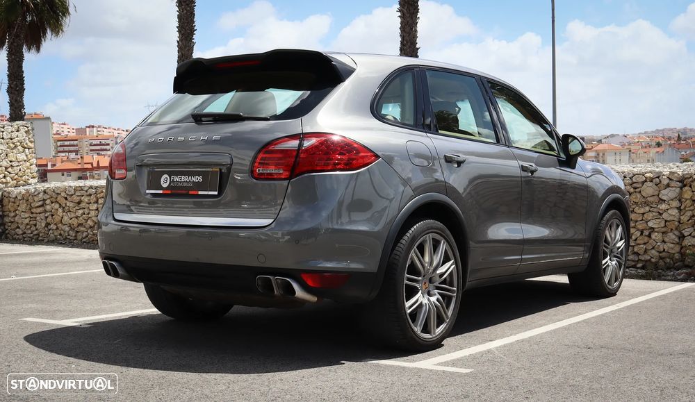 Porsche Cayenne S Tiptronic S - 9