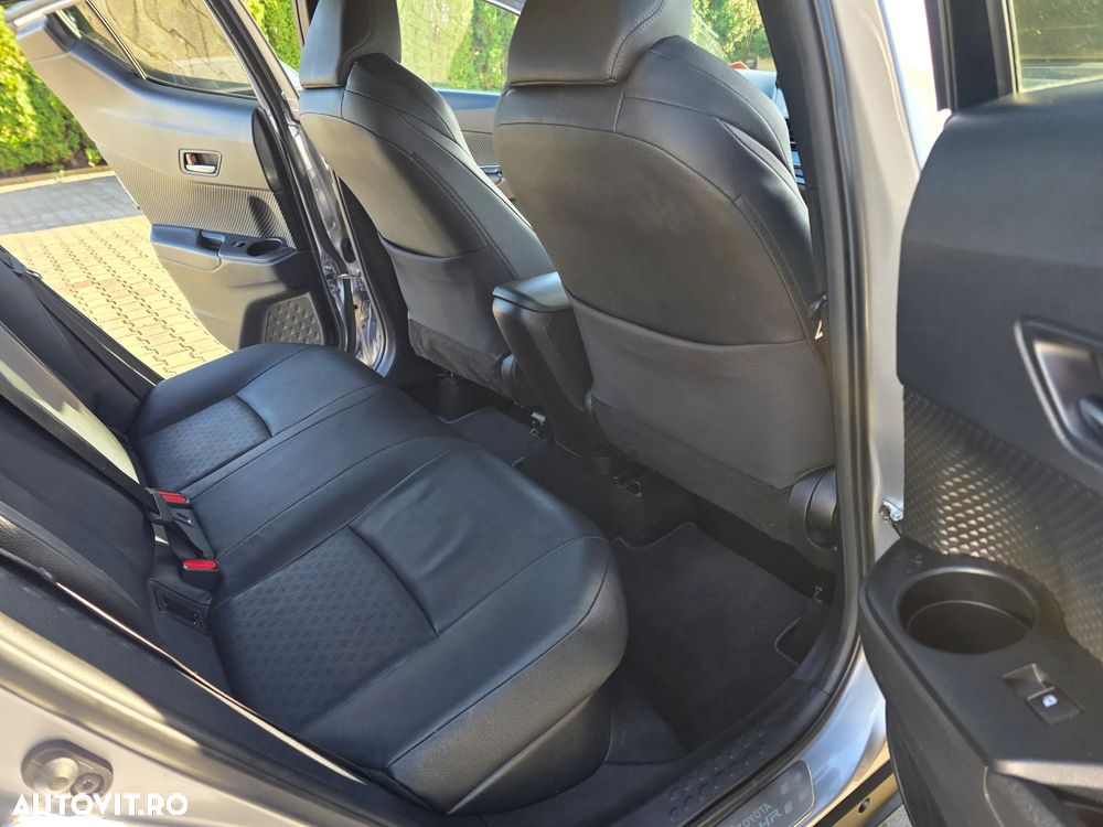 Toyota C-HR Style Selection - 9