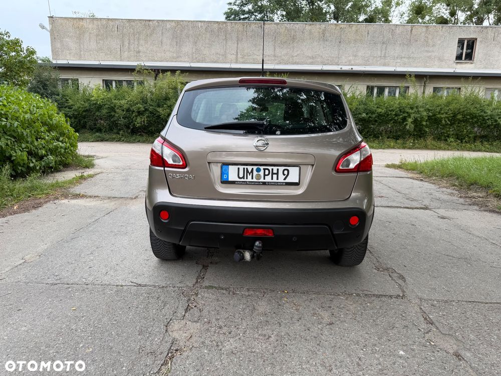 Nissan Qashqai 1.6 I-Way - 6