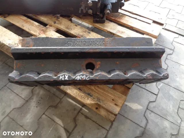 Zaczep obciążnik przedni 90kg Case MX90C - 3