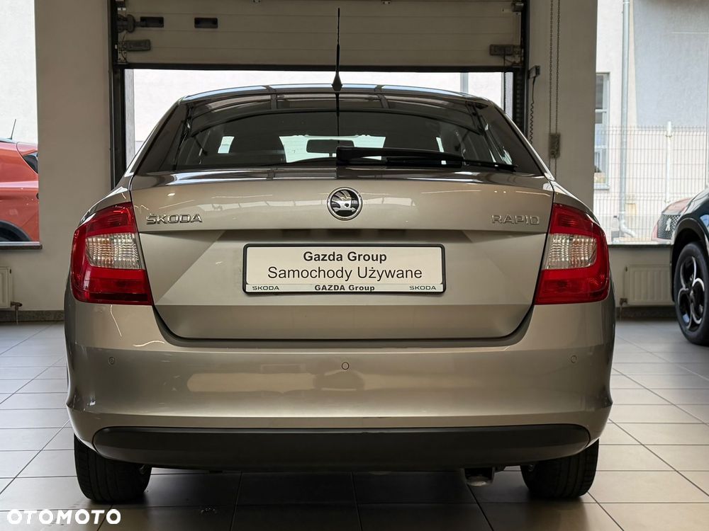 Skoda RAPID - 5
