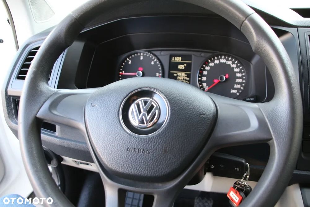 Volkswagen TRANSPORTER - 11