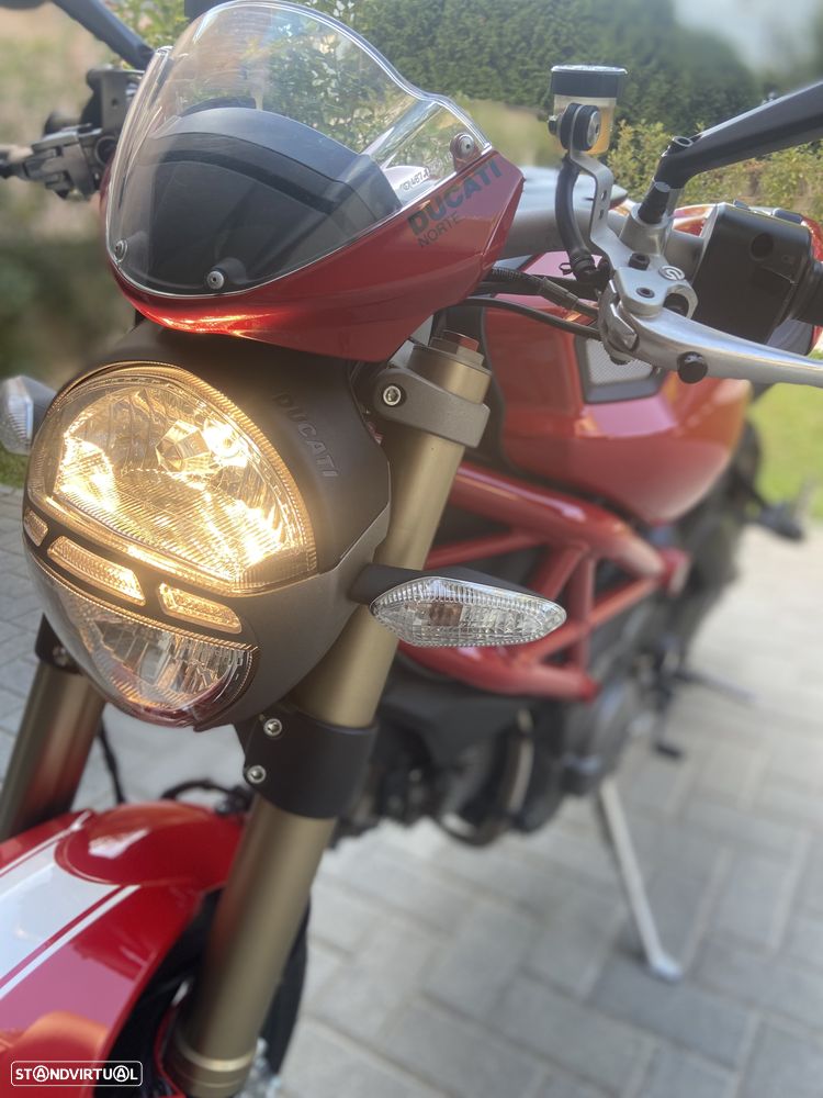 Ducati Monster 1100 evo ABS - 22