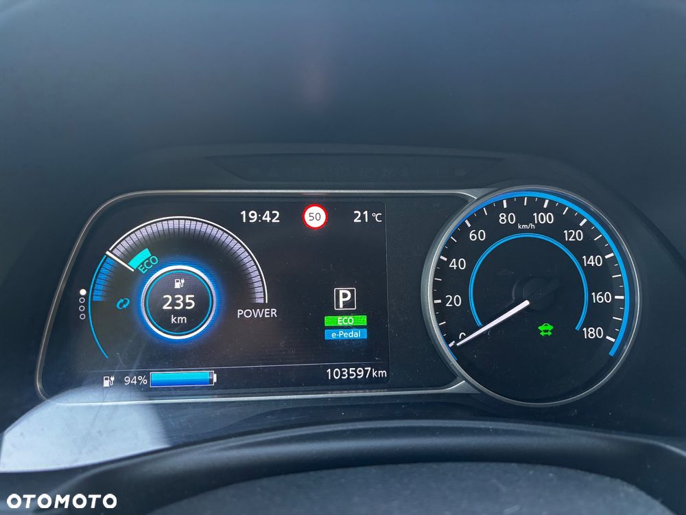 Nissan Leaf 40 kWh N-CONNECTA - 19