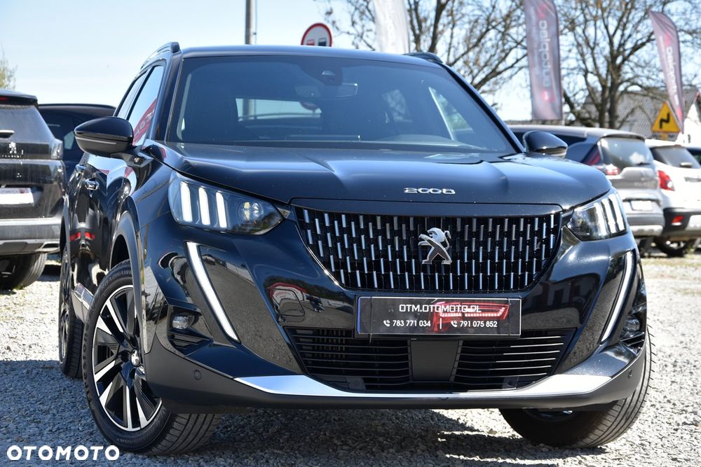 Peugeot 2008 PureTech 130 EAT8 GT - 14