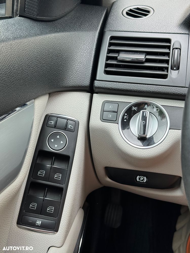 Mercedes-Benz C 250 CDI 4Matic 7G-TRONIC Avantgarde Edition - 11