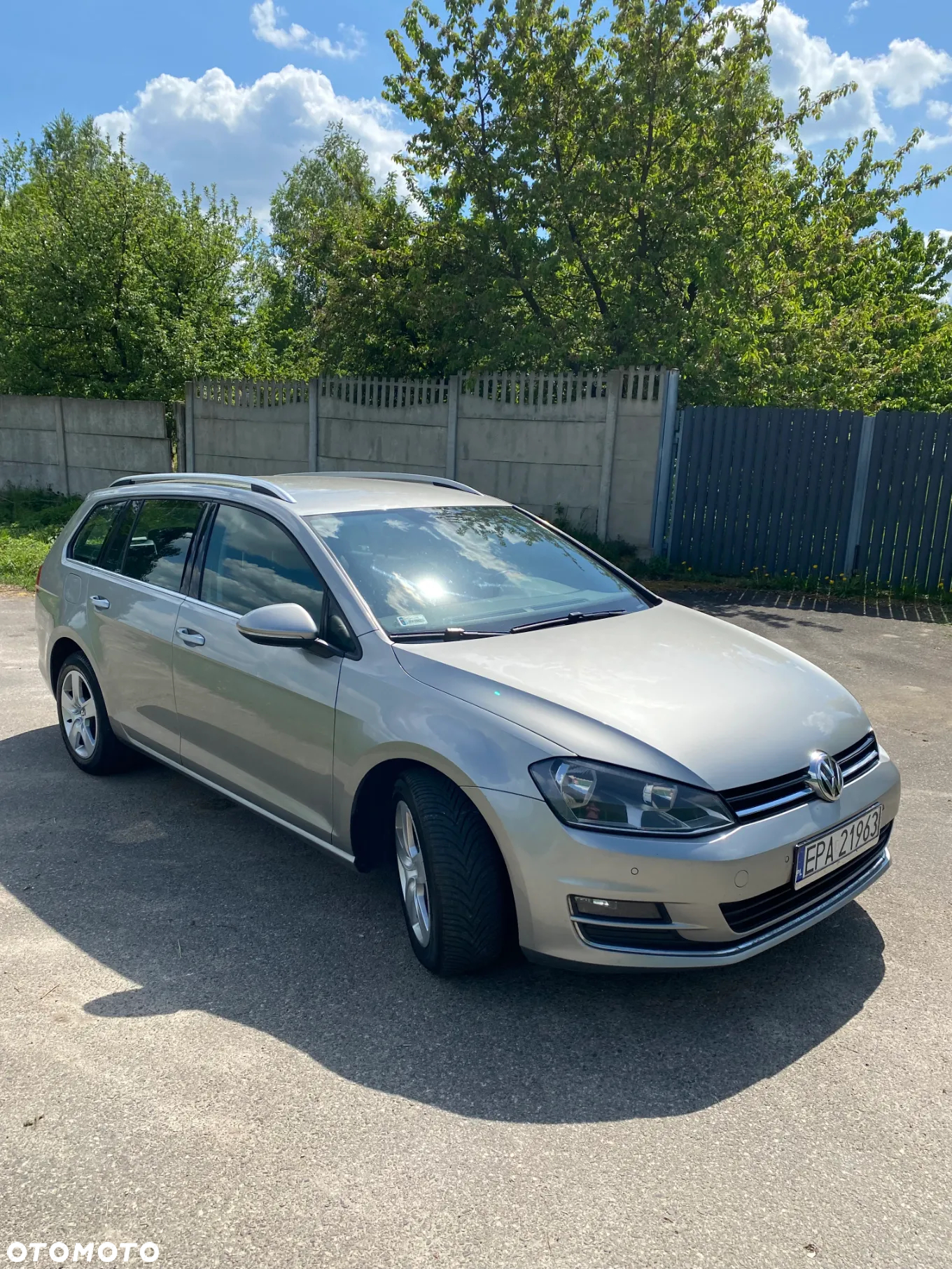 Volkswagen Golf - 4