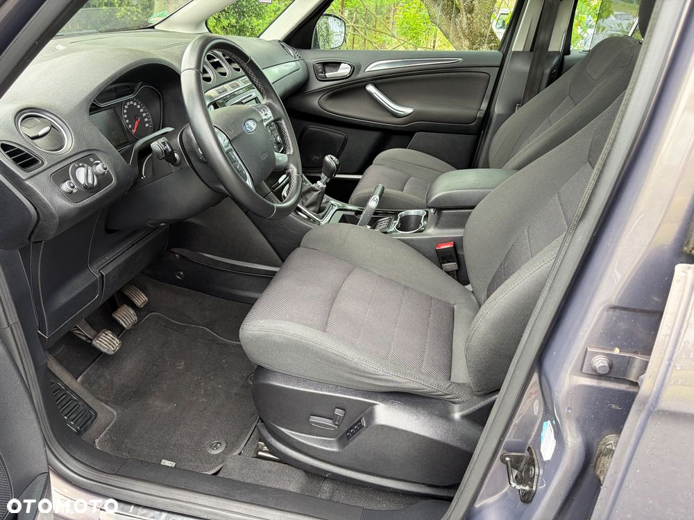 Ford S-Max 2.0 TDCi DPF Champions Edition - 9
