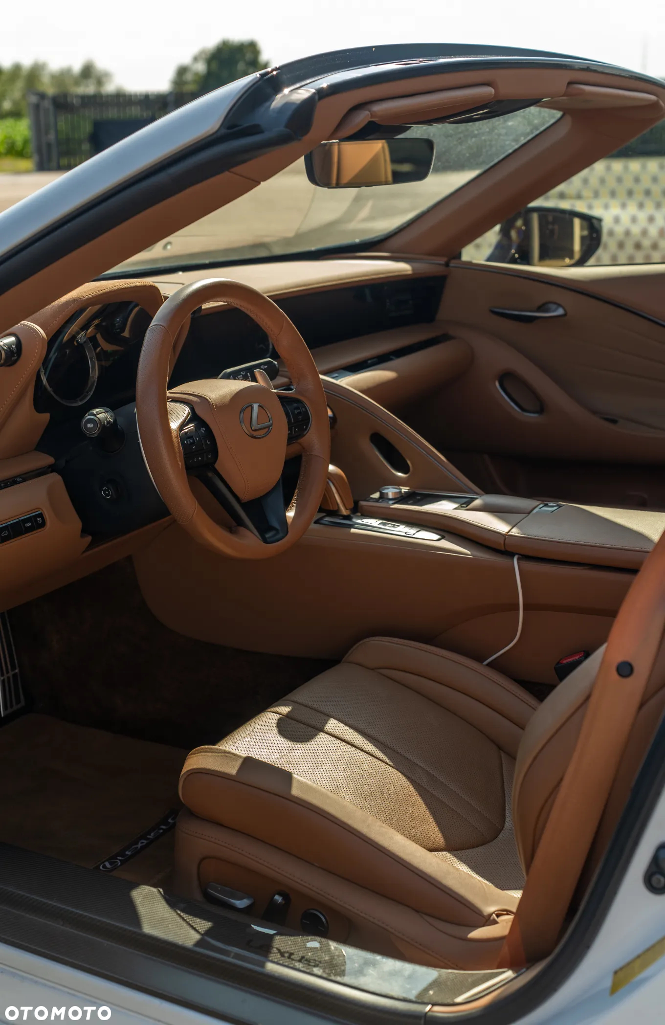 Lexus LC 500 Superturismo - 14