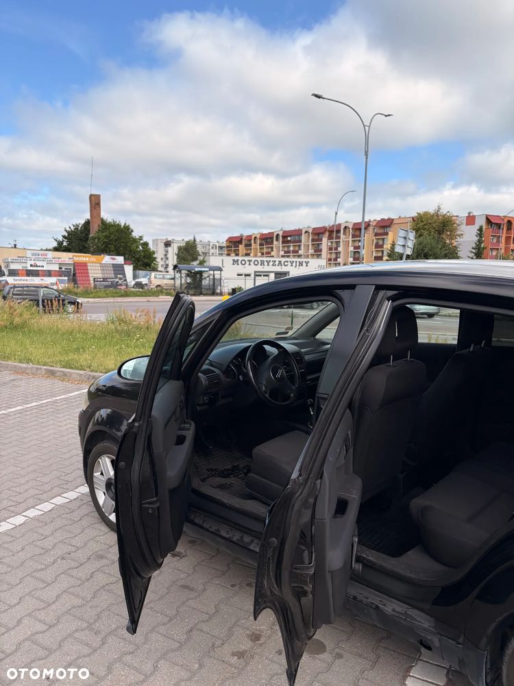 Audi A2 1.6 - 18