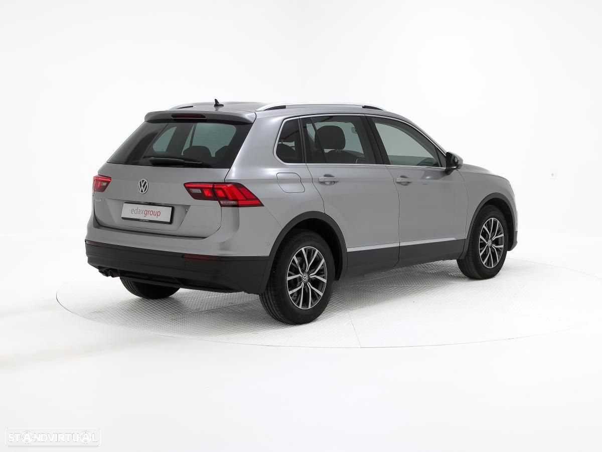 VW Tiguan 2.0 TDI Confortline - 3