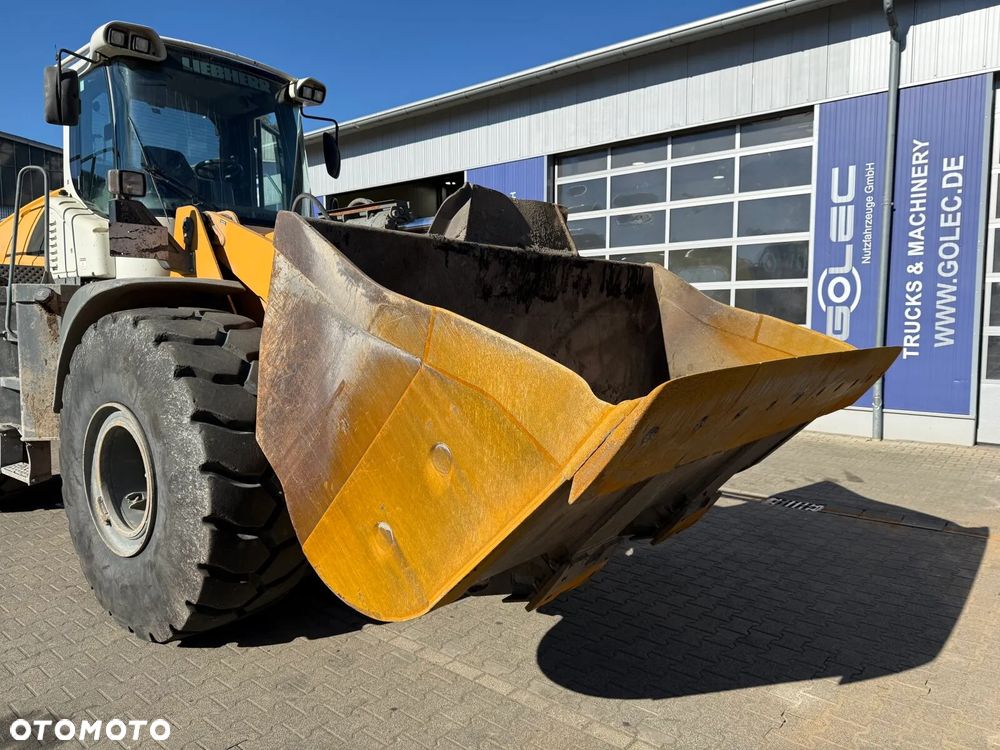 Liebherr L566 - 15