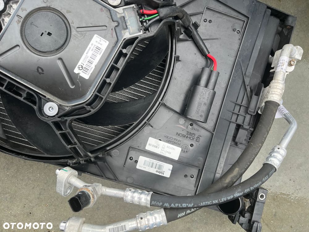 MASKA BŁOTNIK ZDERZAK WZMOCNIENIE CZOŁOWE CHŁODNICA KOMPLET  BMW I3 C1W - 11