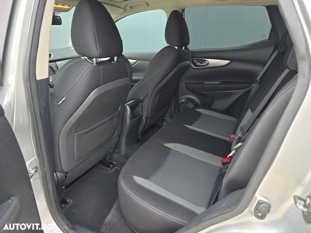 Nissan Qashqai 1.5 DCI TEKNA - 8
