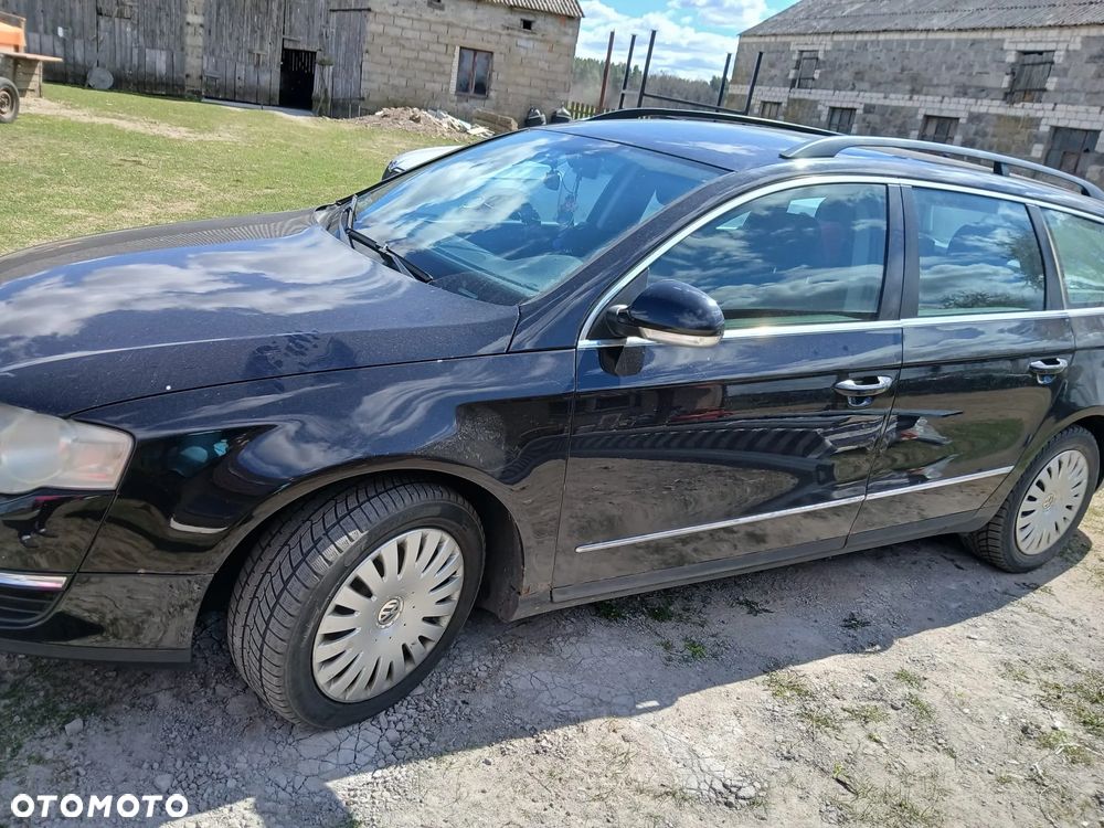 Volkswagen Passat 1.9 TDI Comfortline - 1