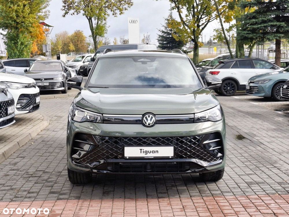 Volkswagen Tiguan - 2