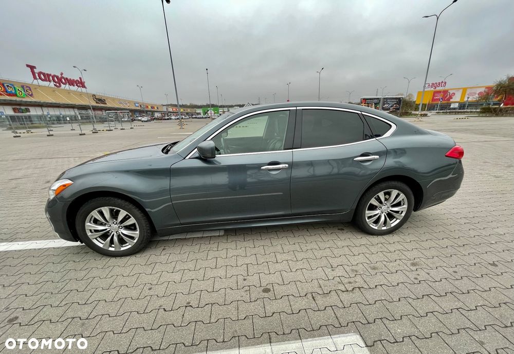 Infiniti M M37 S Premium - 3