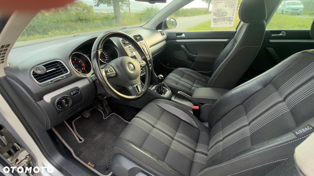 Volkswagen Golf 1.4 TSI BMT Comfortline - 23