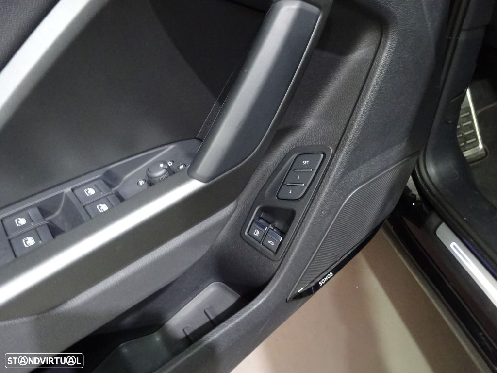 Audi Q3 45 TFSIe S line S tronic - 27
