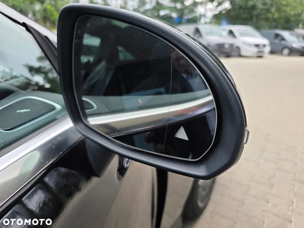Mercedes-Benz CLE 300 4Matic 9G-TRONIC Edition AMG Line - 20