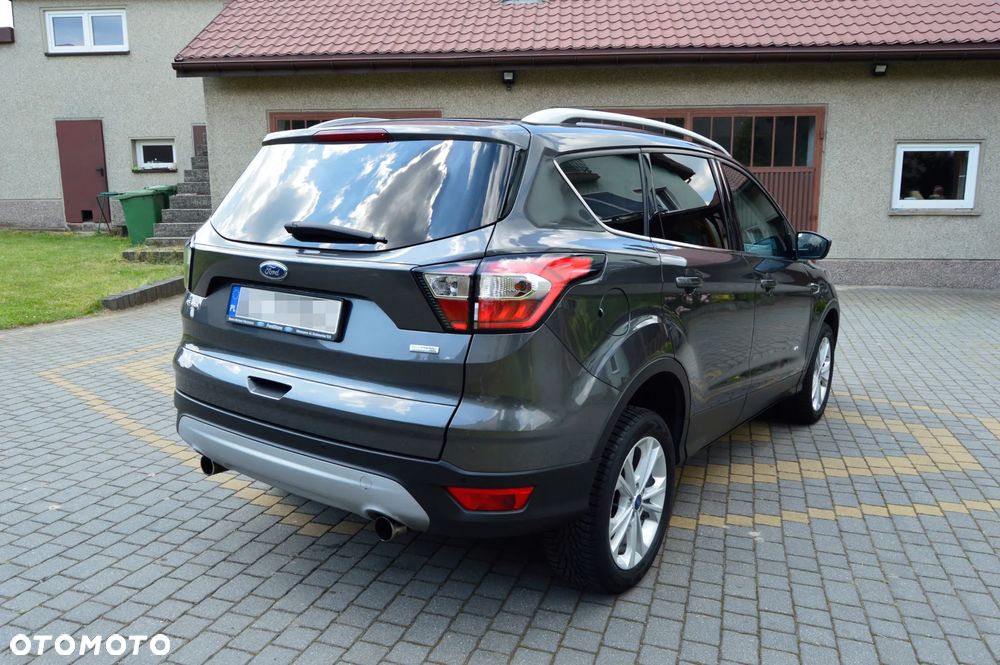 Ford Kuga 1.5 EcoBoost 4WD Titanium Plus - 5