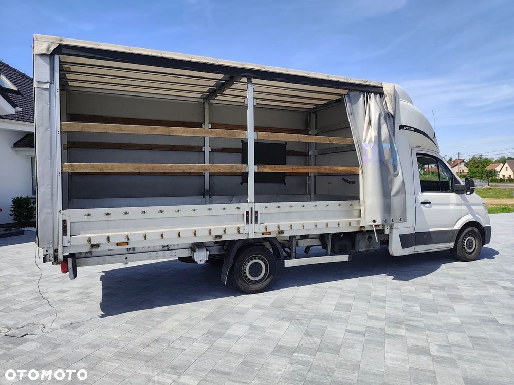 Volkswagen Crafter 2.0L 177KM Plandeka, Spojcar Webasto Miedzynarodówka - 10