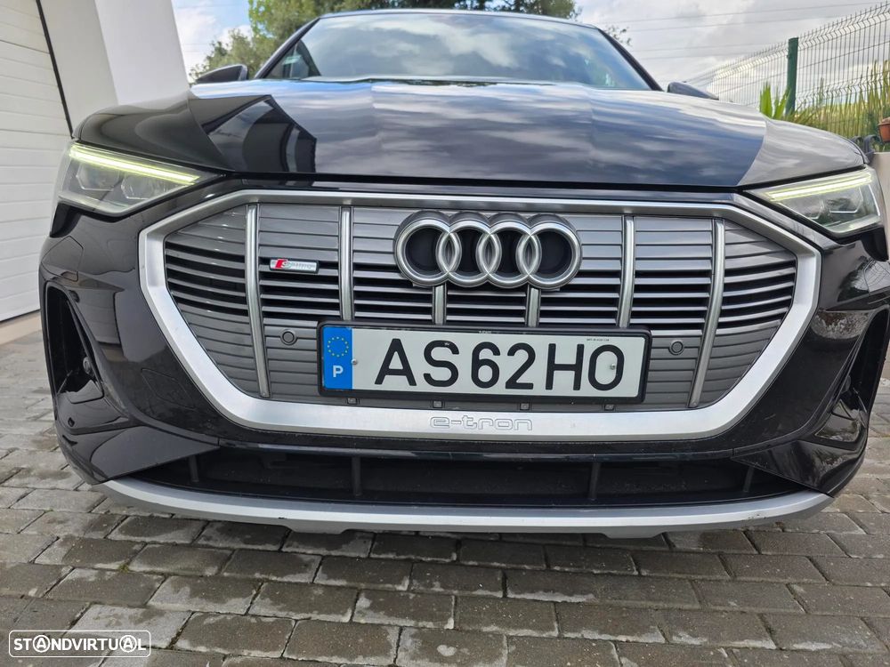 Audi e-tron 55 quattro S line - 31