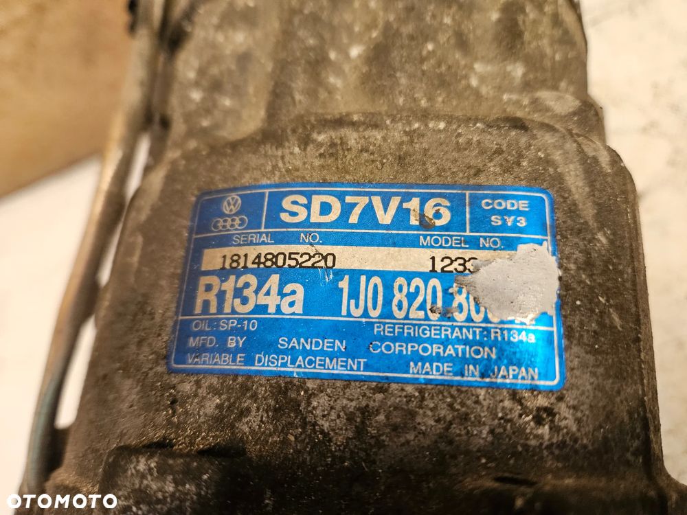 Kompresor sprężarka klimatyzacji 1J0820803K Galaxy MK2 Sharan I Golf 4 IV Bora Leon I Toledo II Audi A3 8L Octavia I 1.9TDI - 2