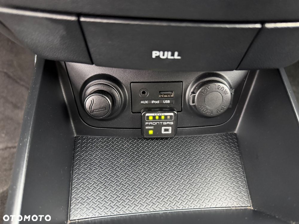 Hyundai i30 1.4 Edition Plus - 16